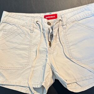 UNIONBAY Women's Cream Cargo Shorts